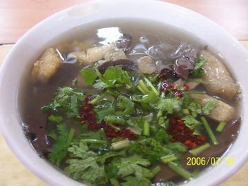 鸭血粉丝汤